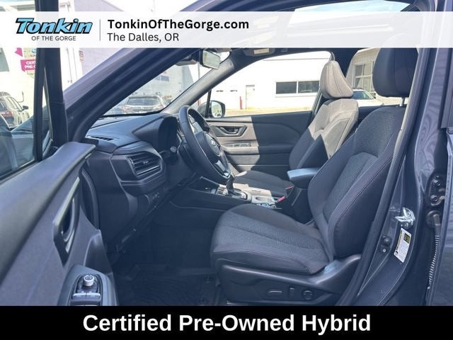 2025 Subaru Forester Hybrid Premium Hybrid