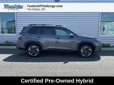 2025 Subaru Forester Hybrid Premium Hybrid