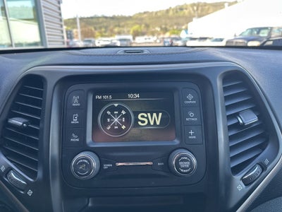 2017 Jeep Cherokee Sport