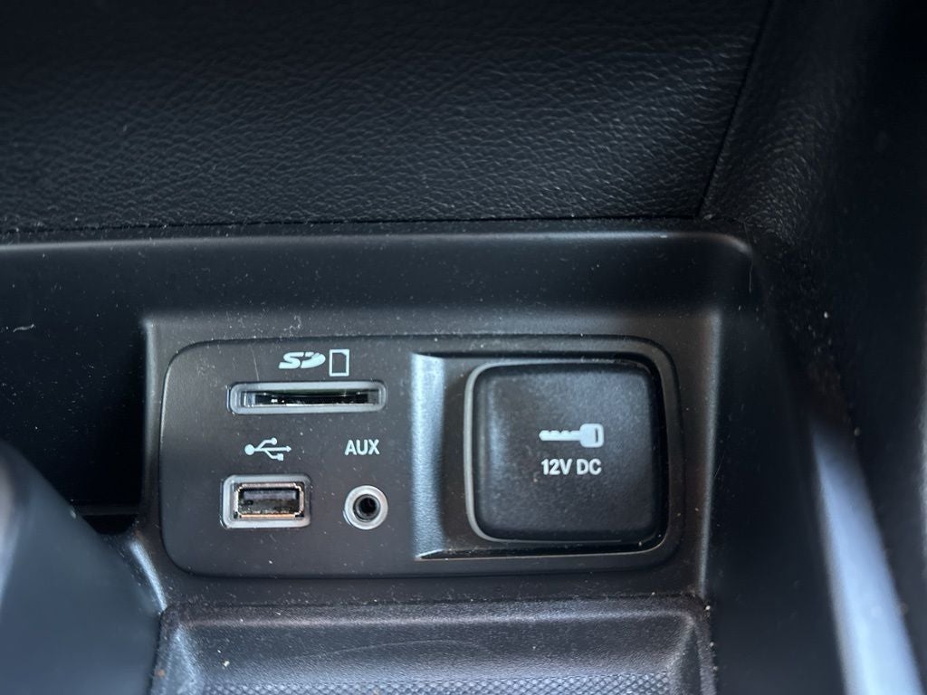 2017 Jeep Cherokee Sport