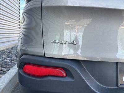 2017 Jeep Cherokee Sport