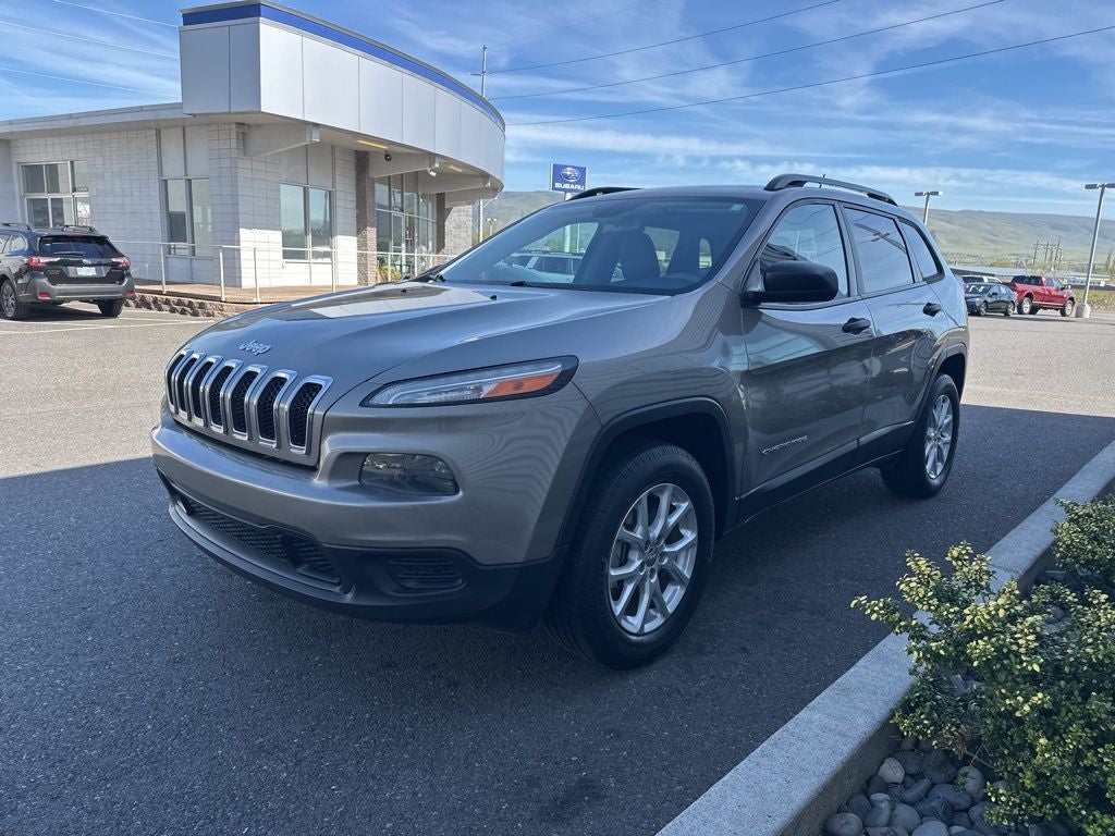 2017 Jeep Cherokee Sport