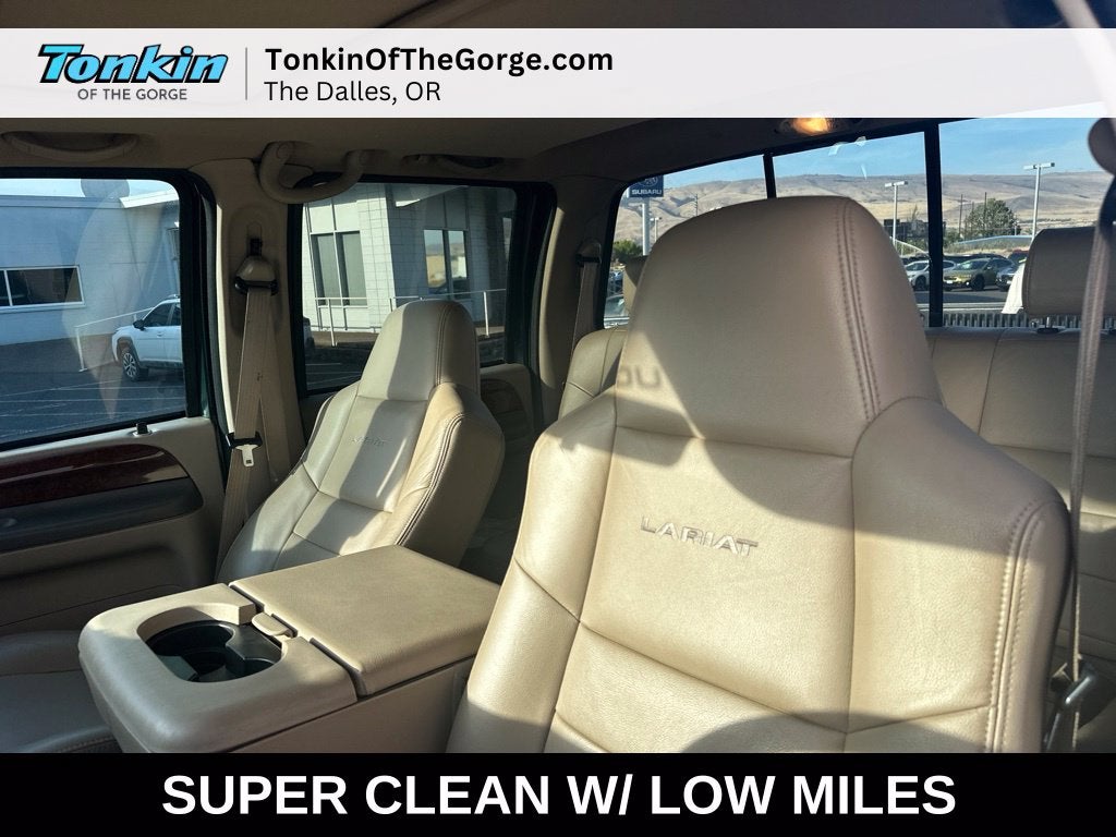 2004 Ford F-350SD Lariat
