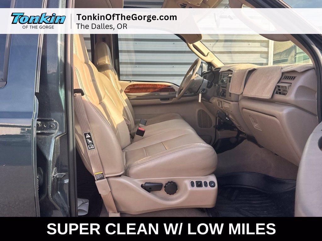 2004 Ford F-350SD Lariat