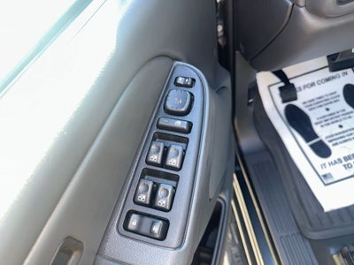 2004 Chevrolet Silverado 2500HD LS