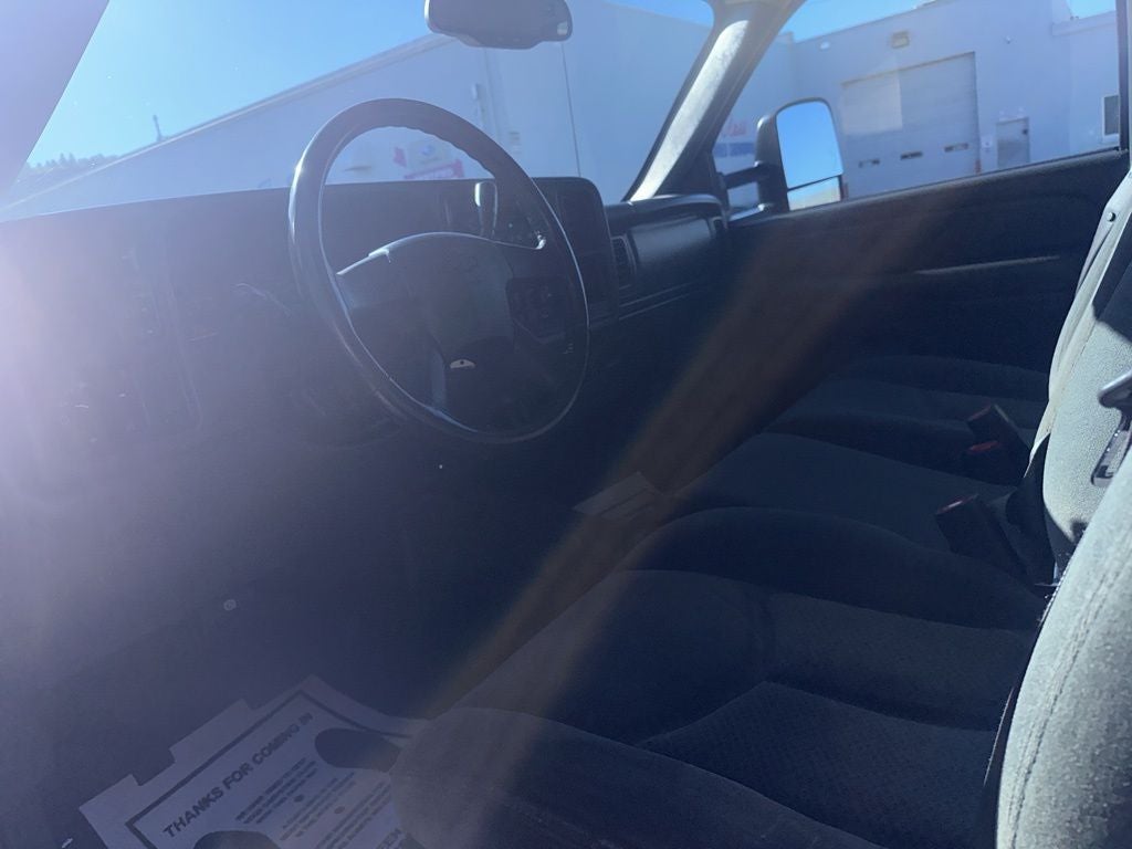 2004 Chevrolet Silverado 2500HD LS