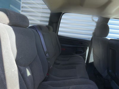 2004 Chevrolet Silverado 2500HD LS