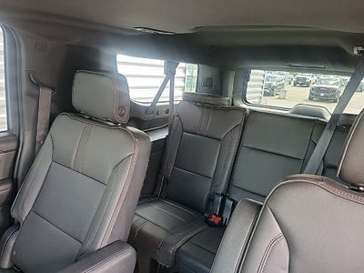 2023 Chevrolet Suburban RST