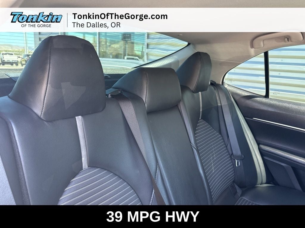 2019 Toyota Camry SE