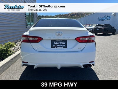 2019 Toyota Camry SE