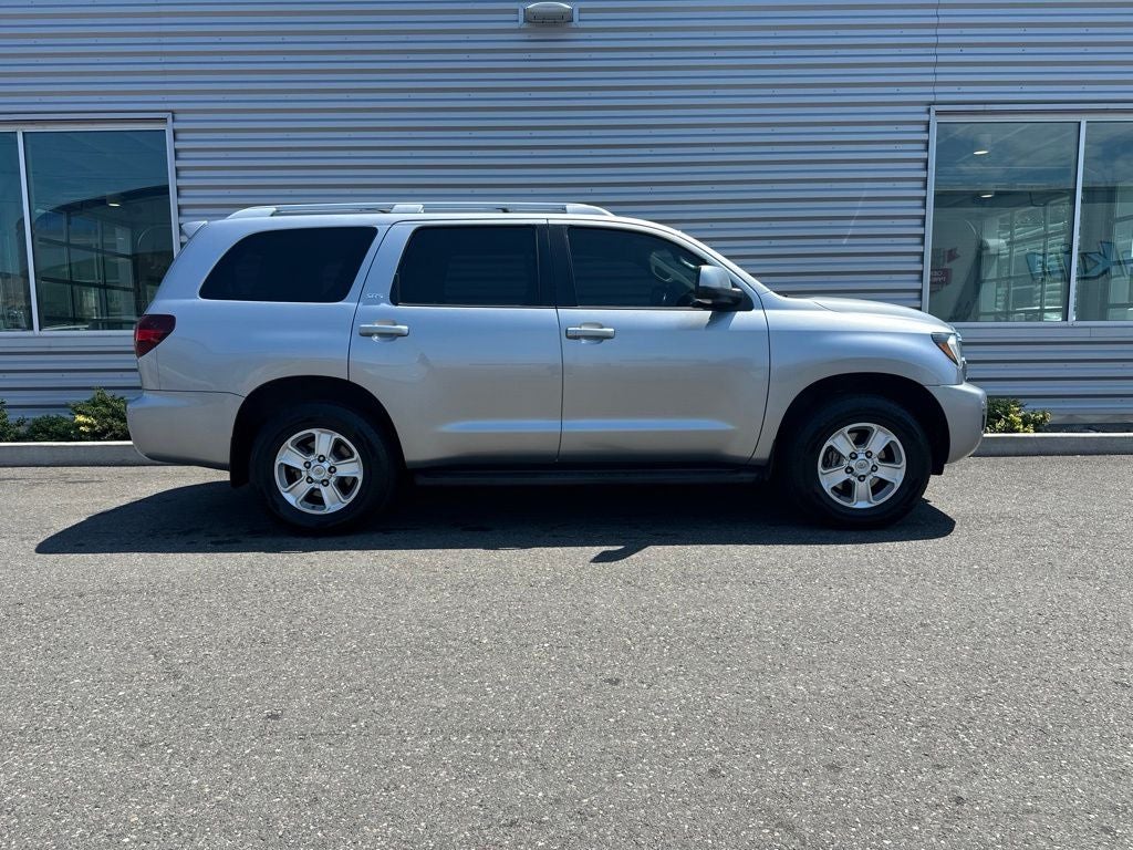 2019 Toyota Sequoia SR5 5.7L