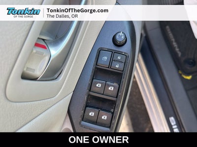 2016 Toyota Sienna LE 8 Passenger
