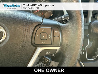2016 Toyota Sienna LE 8 Passenger