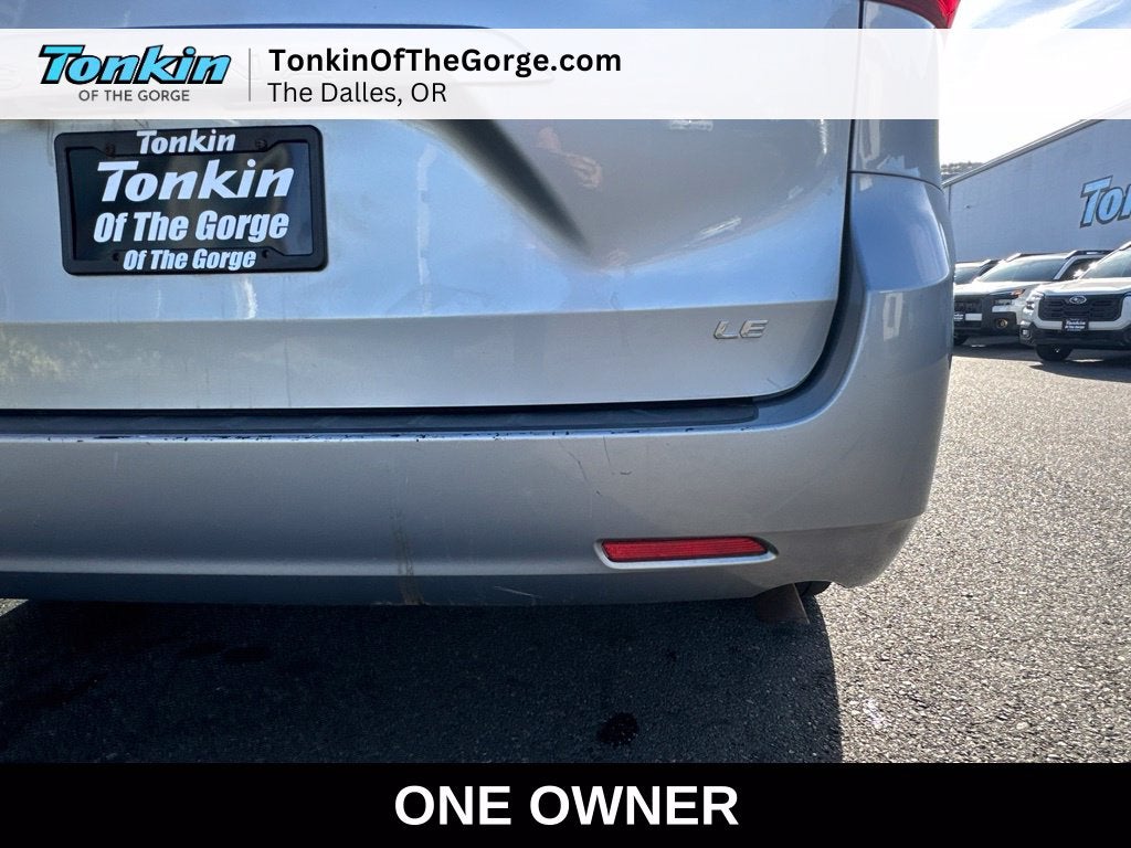 2016 Toyota Sienna LE 8 Passenger