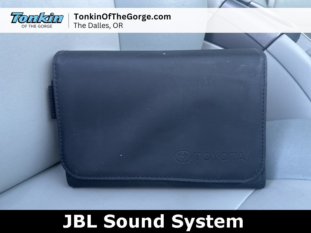 2014 Toyota Prius Three