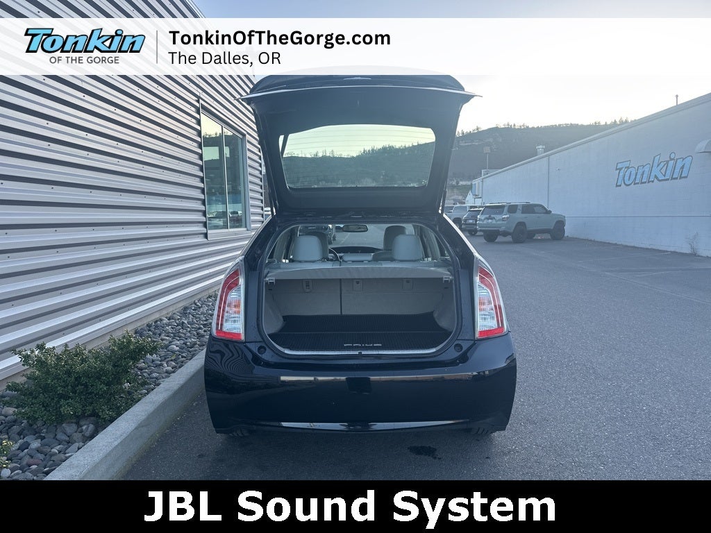 2014 Toyota Prius Three