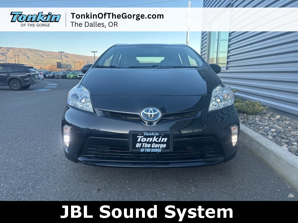 2014 Toyota Prius Three