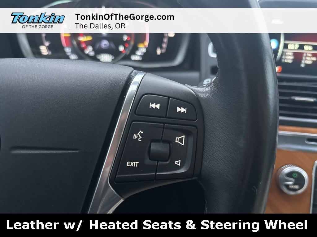 2016 Volvo XC60 T6 Drive-E Platinum